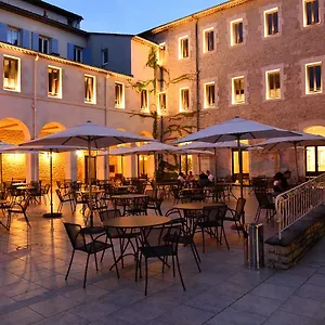 Hotellerie Notre Dame De Lumieres Hotel